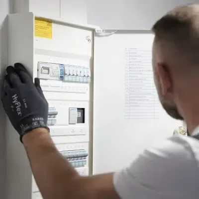 Handwerker in deiner Nähe Finde qualifizierte Handwerker aus deiner Region für dein nächstes Projekt. Jetzt suchen und vergleichen!